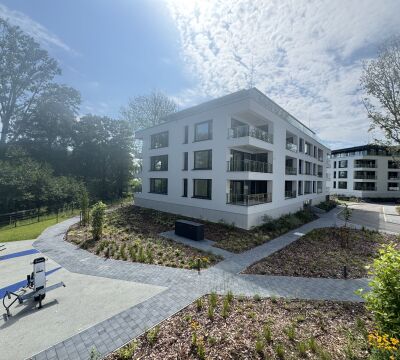 Lake Resort 